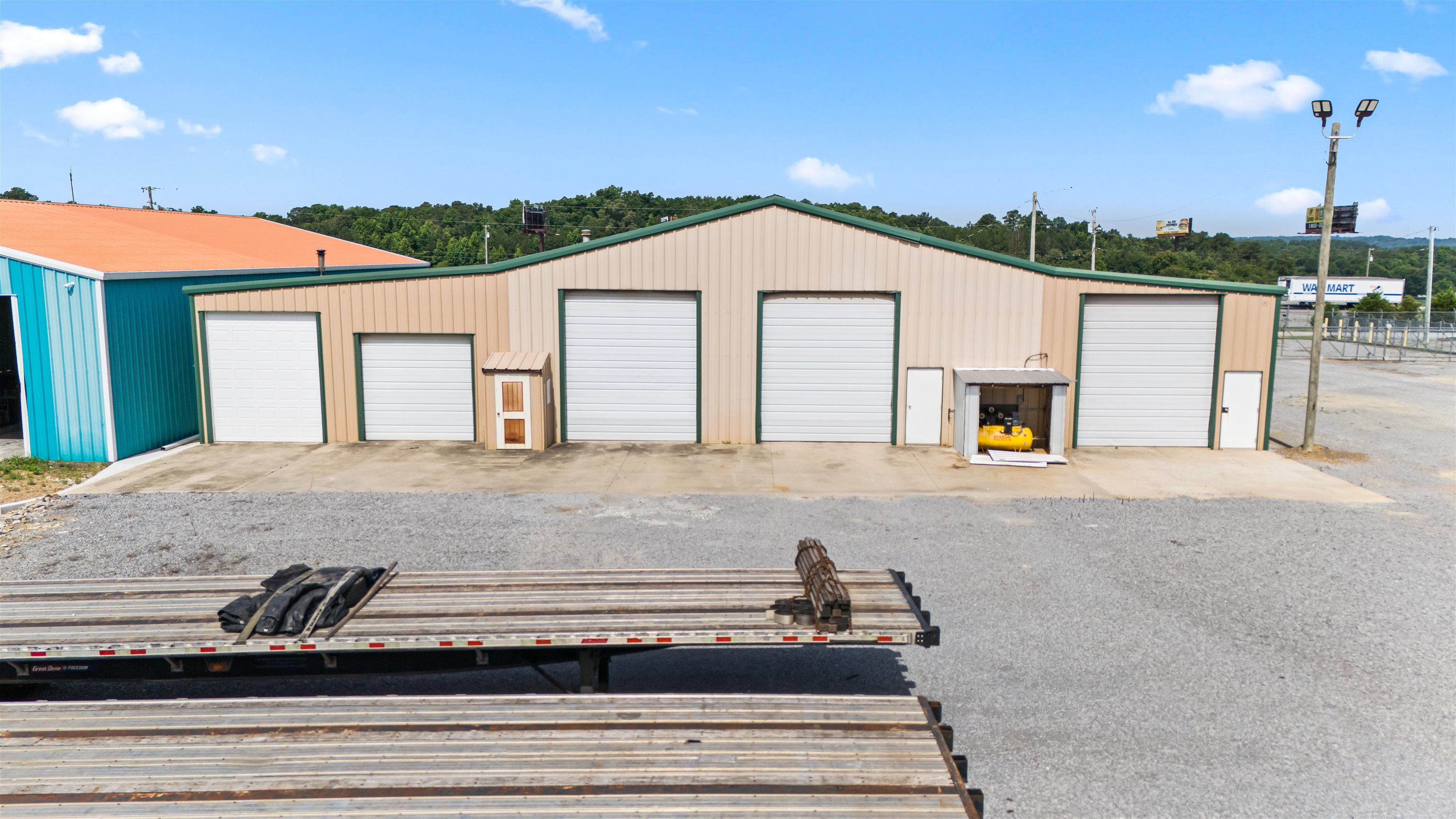160 Campbell Dr