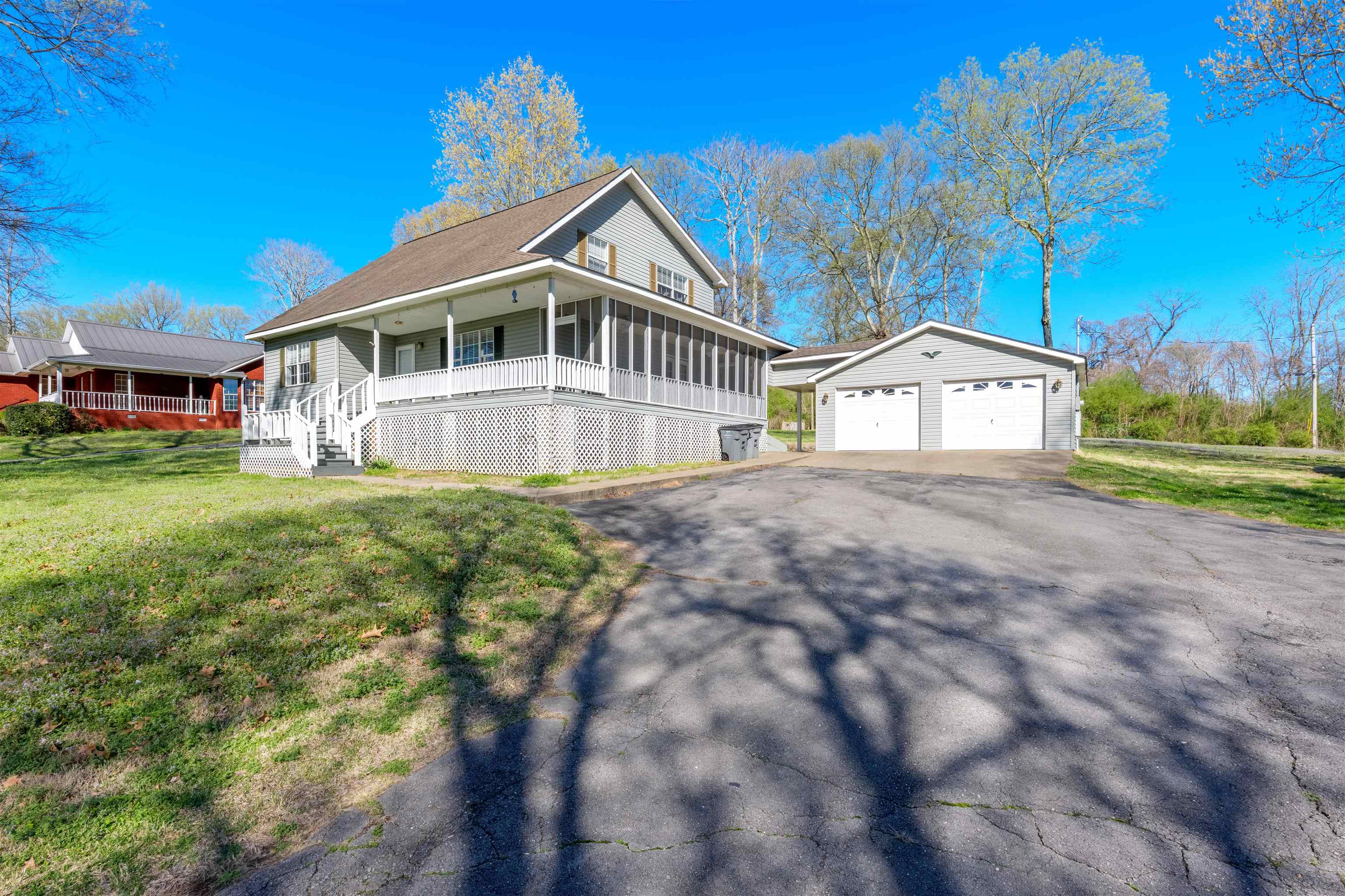 Photo 1 of 39 — 833 Co Rd 413, Killen, AL 35645