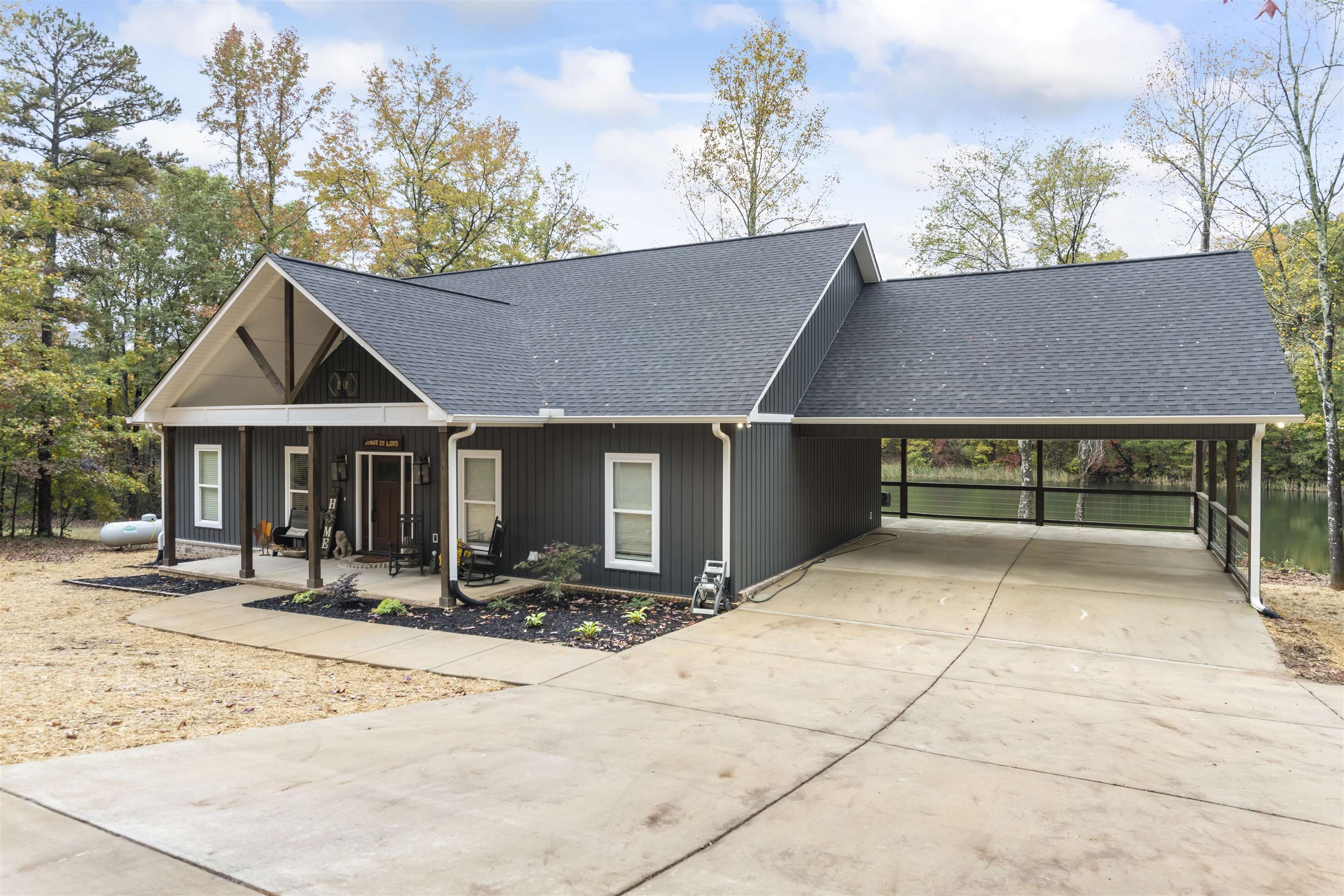 240 Co Rd 479
