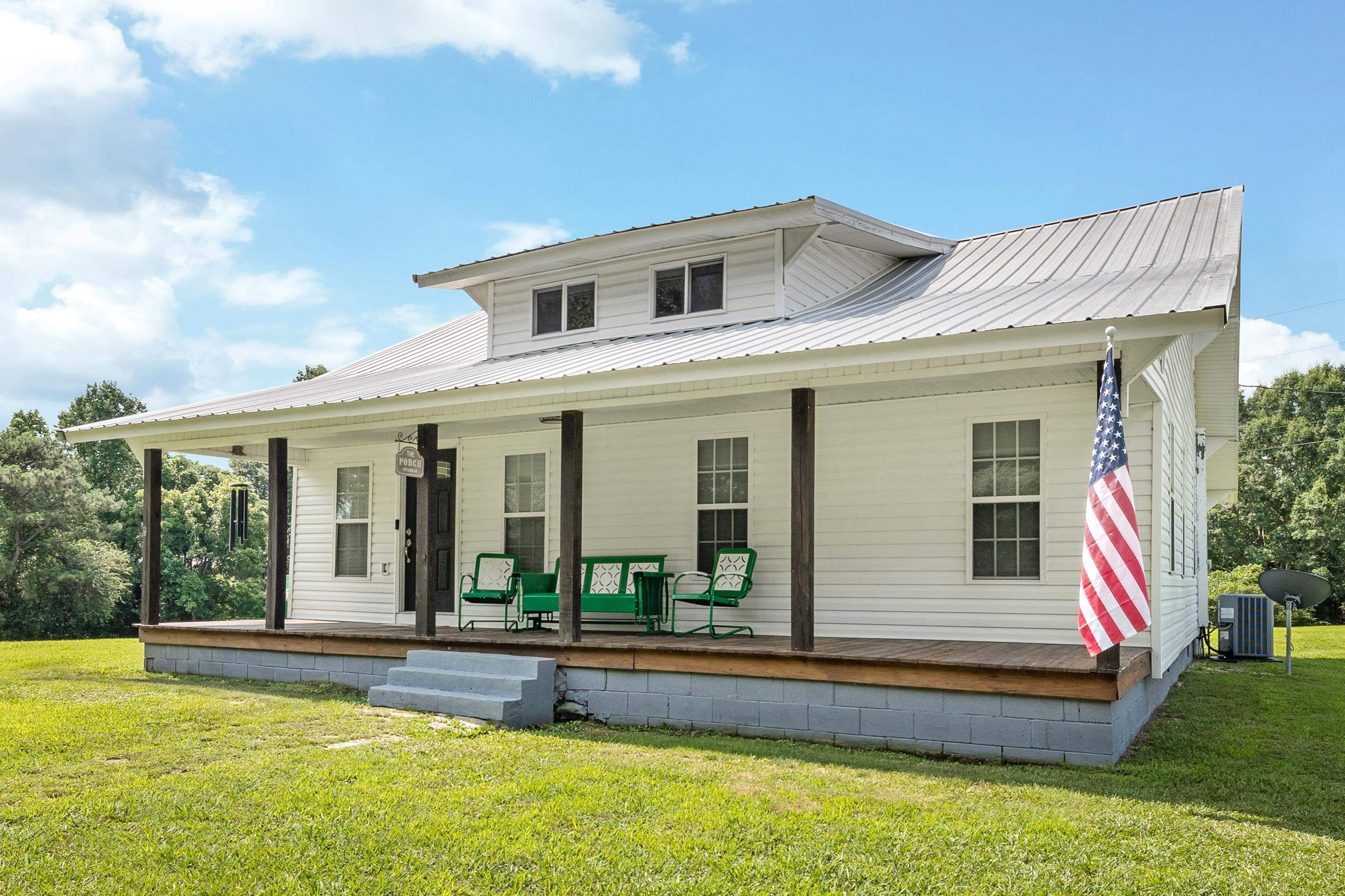 Photo 1 of 41 — 559 Co Rd 71, Bremen, AL 35033