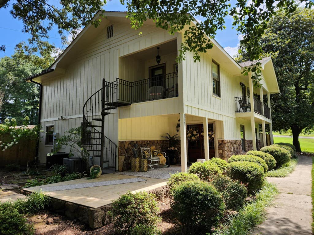 Photo of 3913 Co Rd 158, Florence, AL 35633 (MLS # 530213)