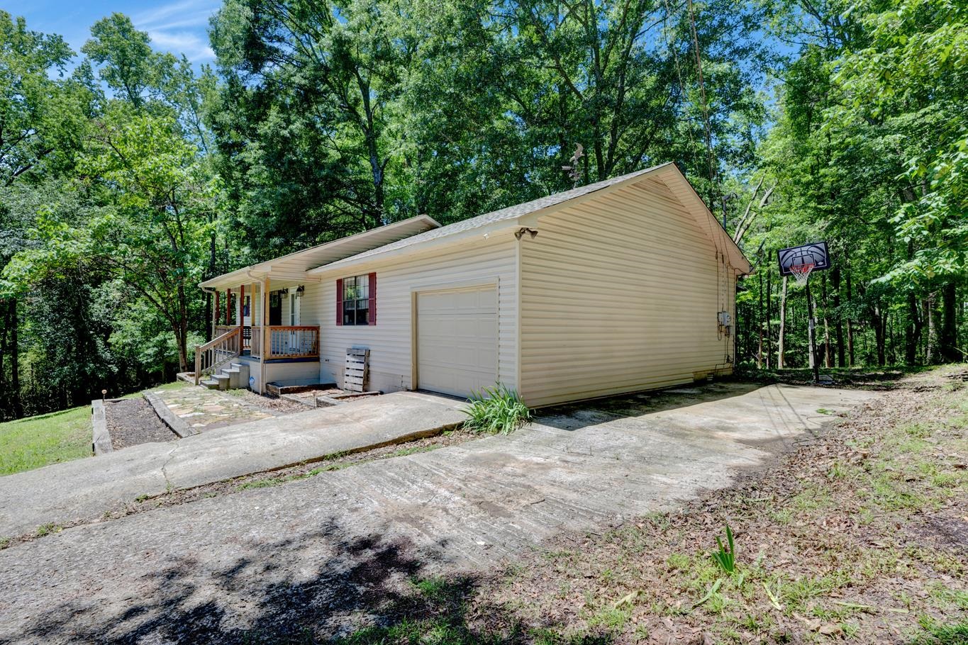 85 Co Rd 738