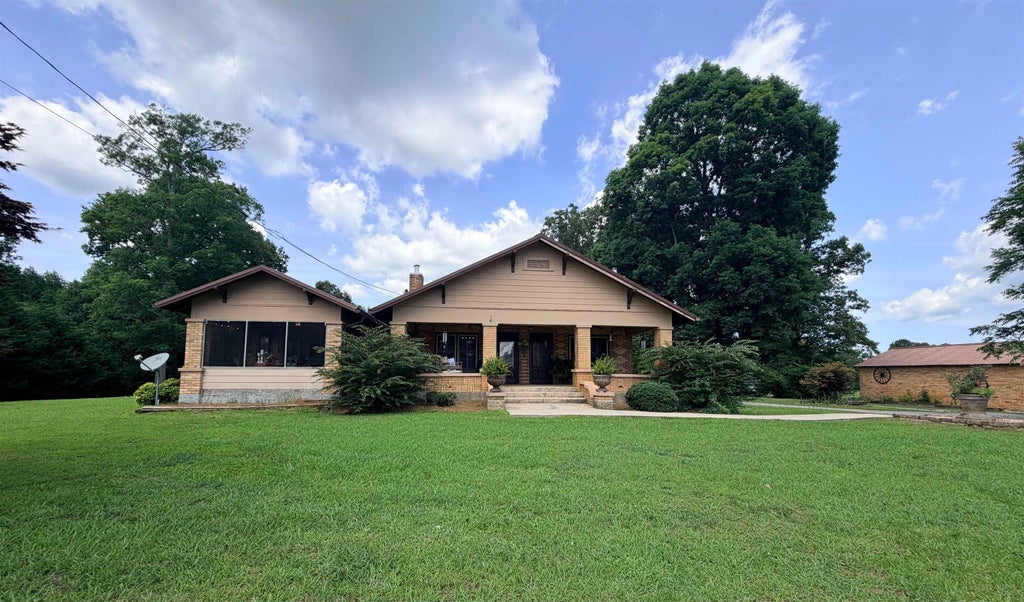 Photo of 3643 Co Rd 1650, Holly Pond, AL 35083 (MLS # 529638)