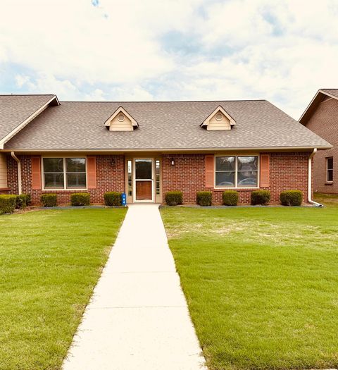104 Sarah Beth St Hanceville AL 