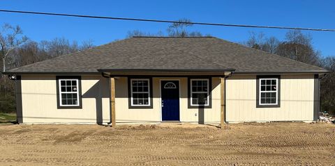 930 Co Rd 1459 Vinemont AL 35179