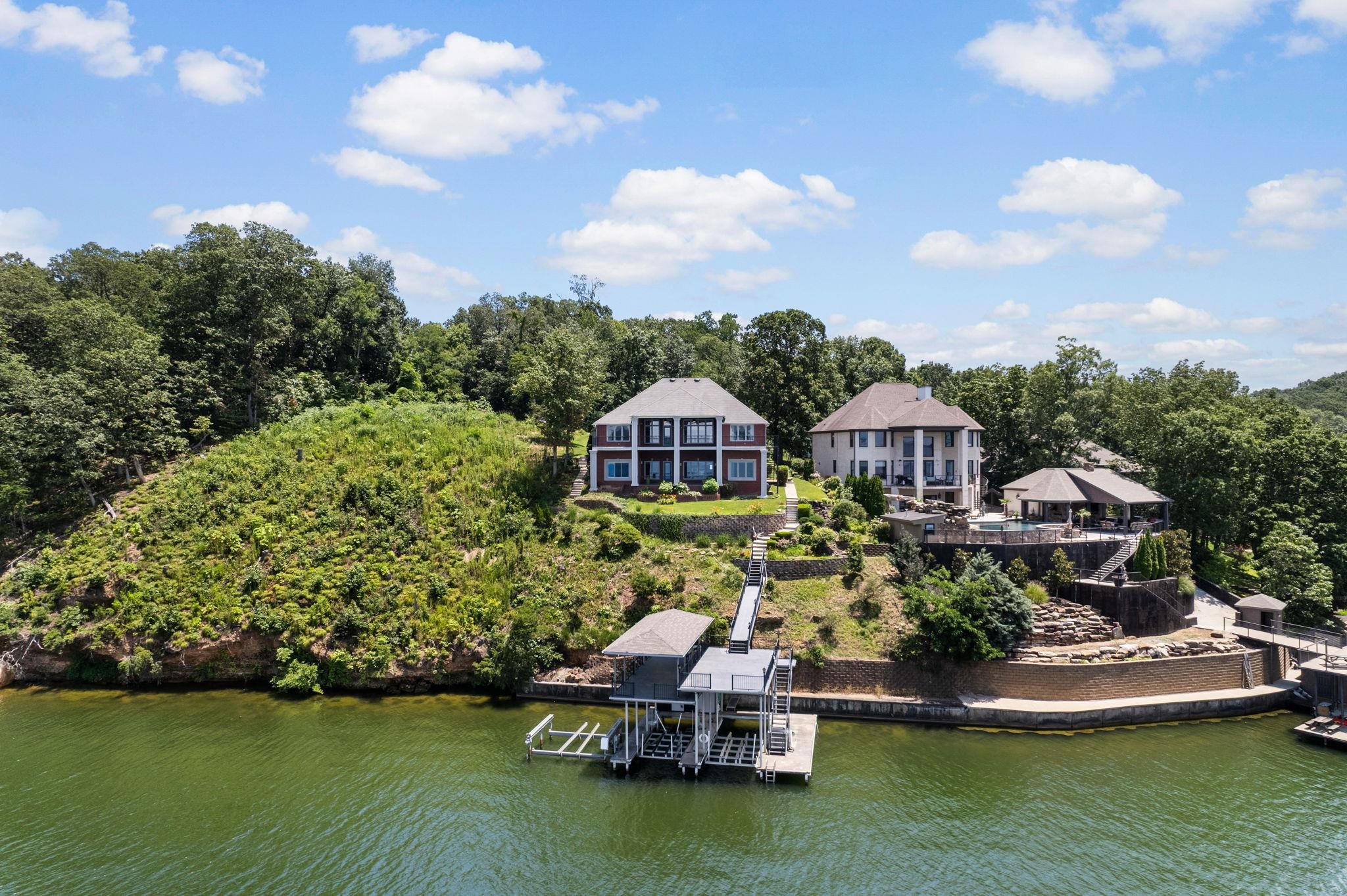 521 Wilson Lake Dr