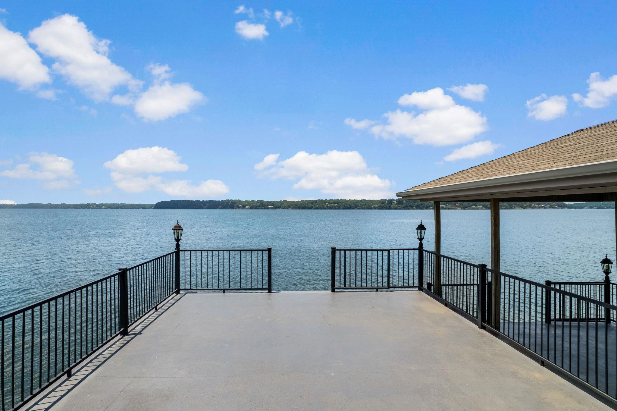 521 Wilson Lake Dr