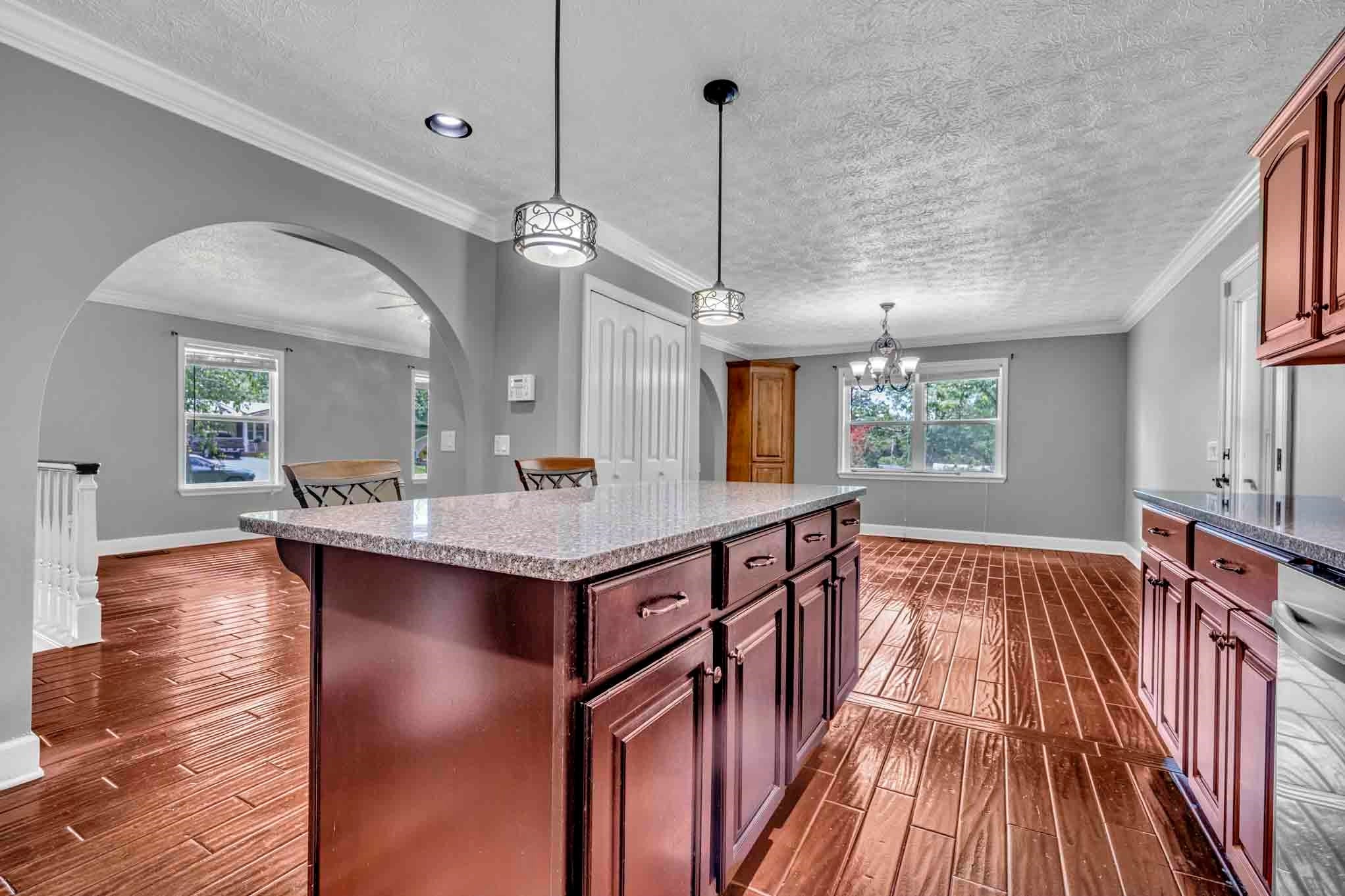 411 Co Rd 1467