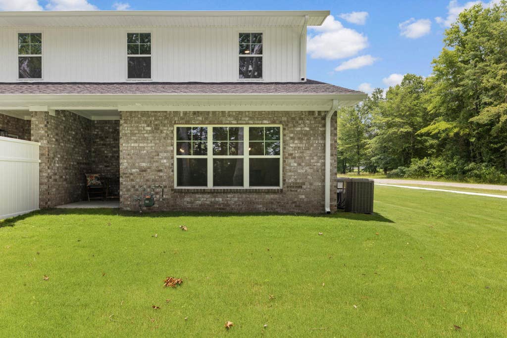 Photo of 308 Garden St, Cullman, AL 35055 (MLS # 529944)