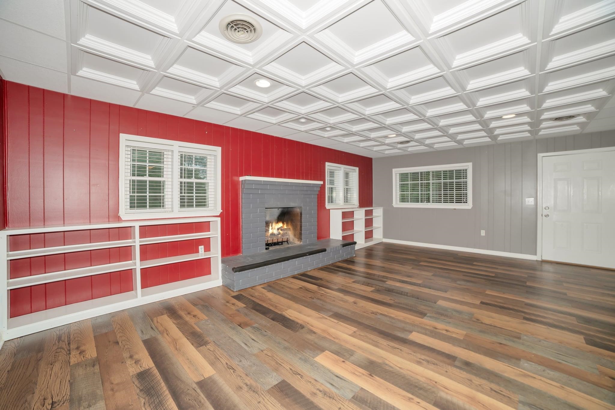 1614 Lakeview
