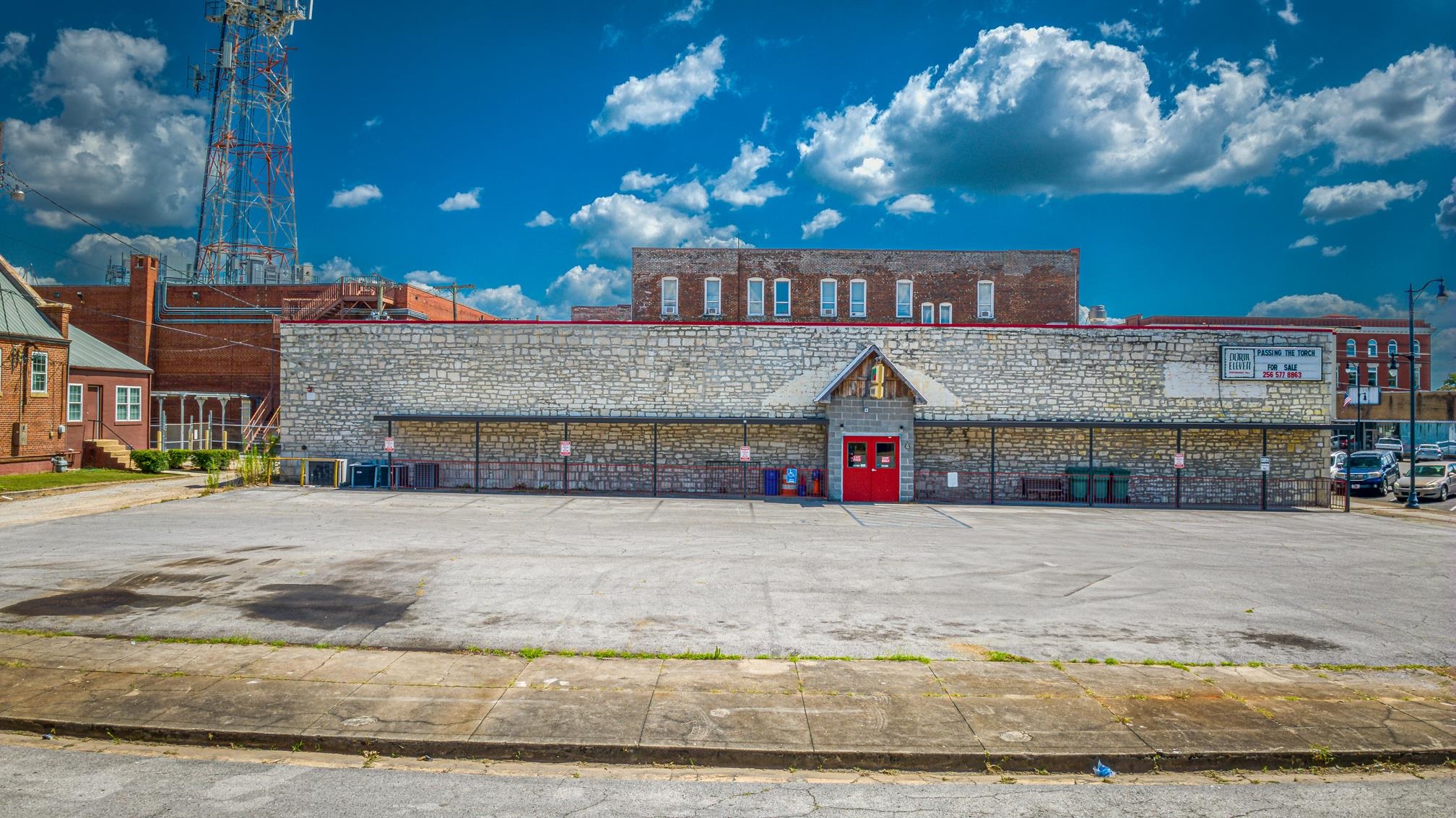 414 N Montgomery Ave