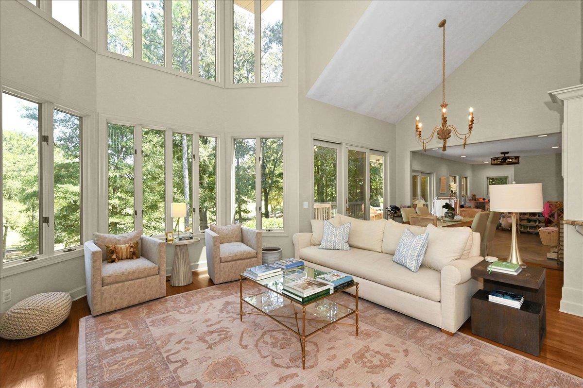 103 Wedgewood Cir