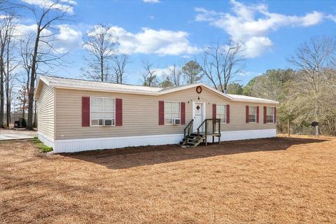 2895 Co Rd 1718 Holly Pond AL 35083