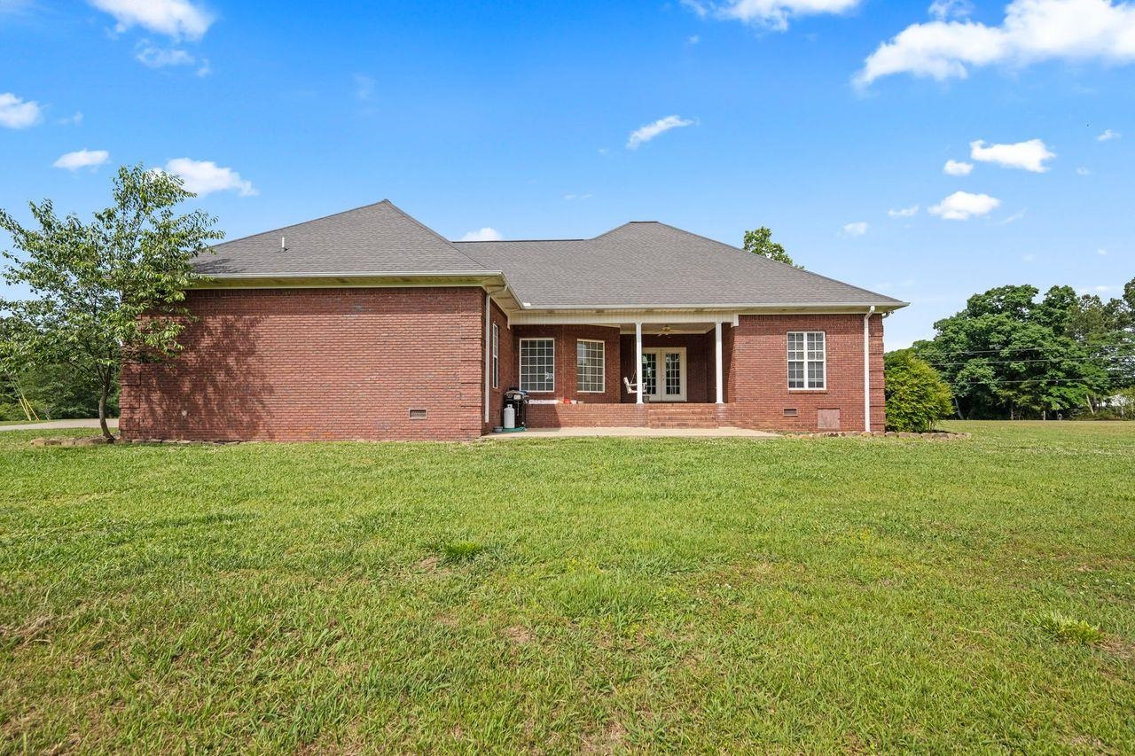 789 Hickory Ln