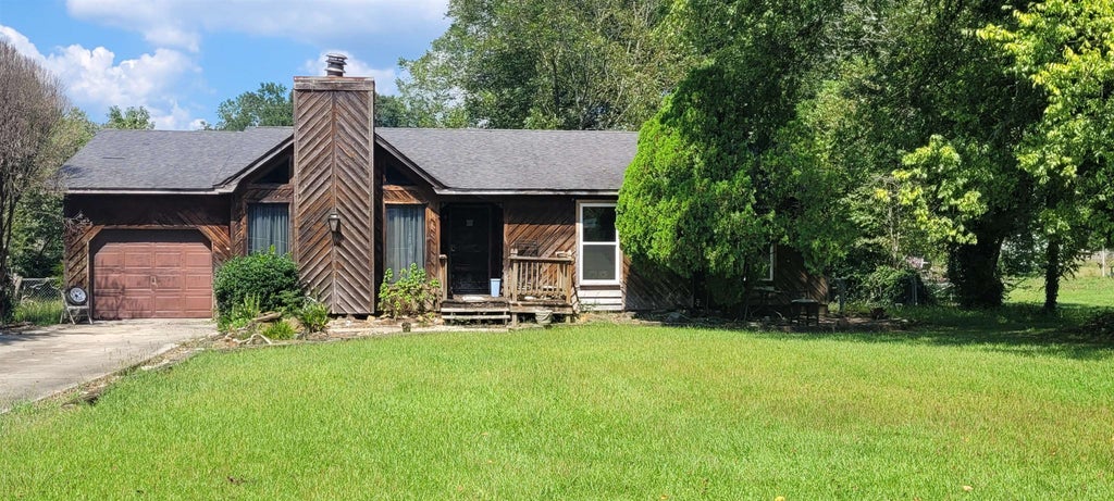 Photo of 1410 Edmondson Rd, Hanceville, AL 35077 (MLS # 531314)