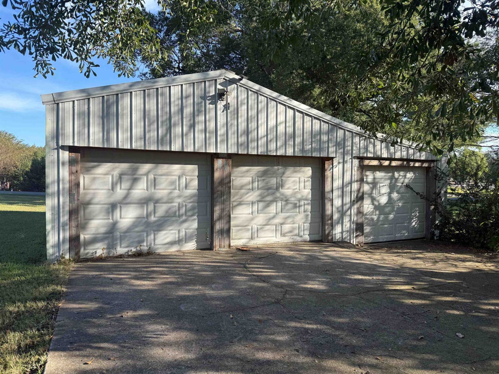 Photo of 4219 Eva Rd, Eva, AL 35621 (MLS # 531586)