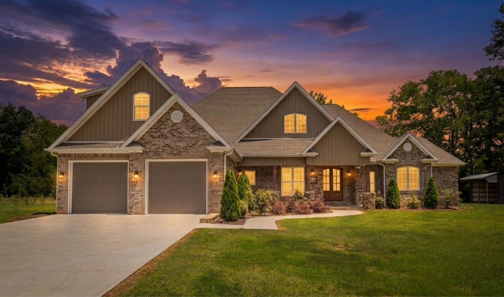 Photo of 6177 Co Rd 200, Florence, AL 35633 (MLS # 529961)