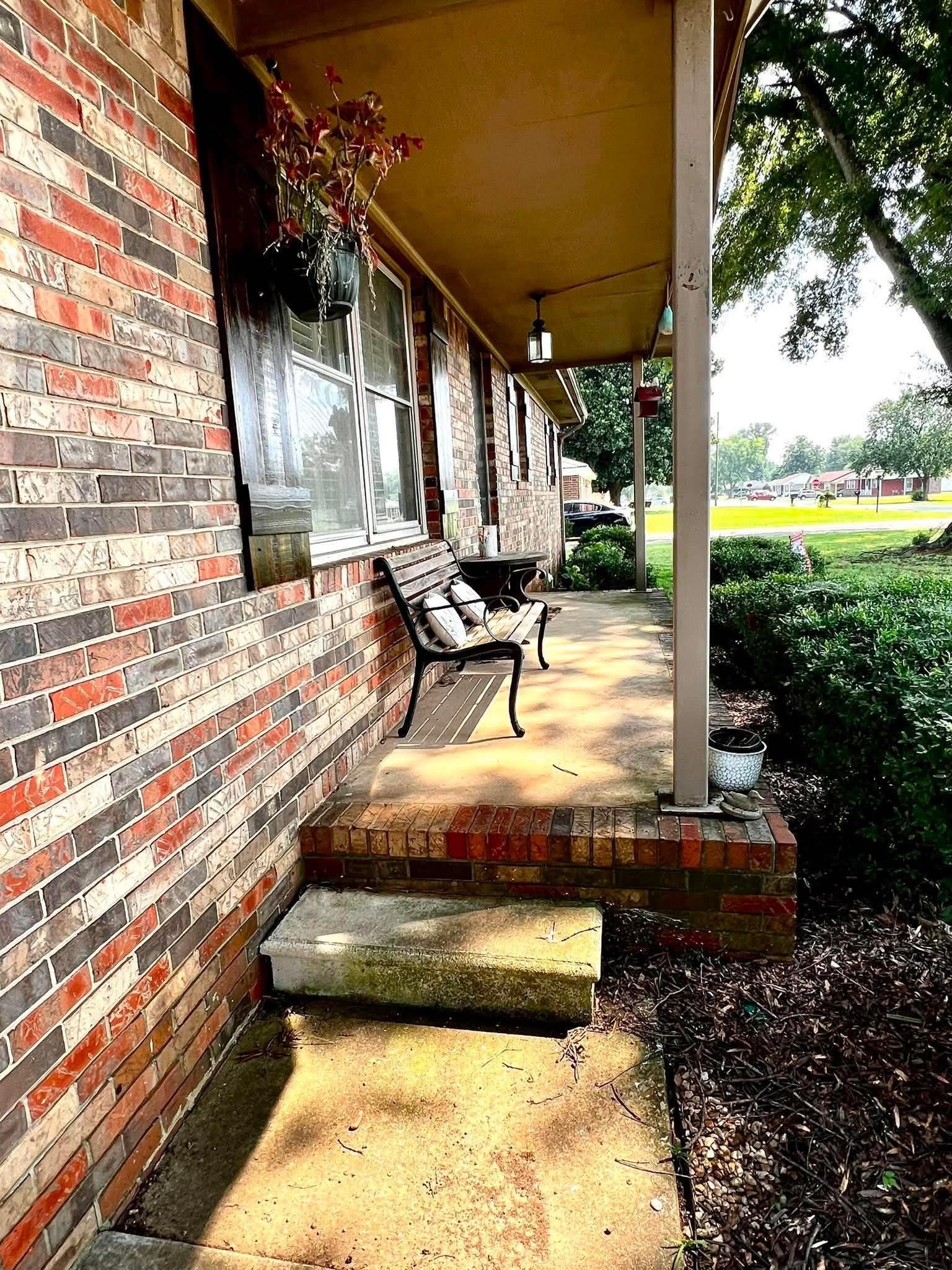 805 Edison Ave - Photo 3