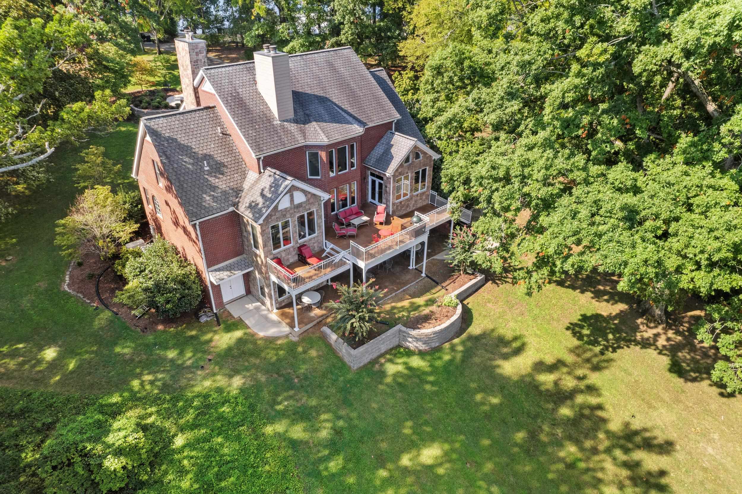 155 Wilson Ct