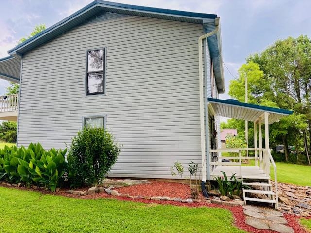 421 Co Rd 1742