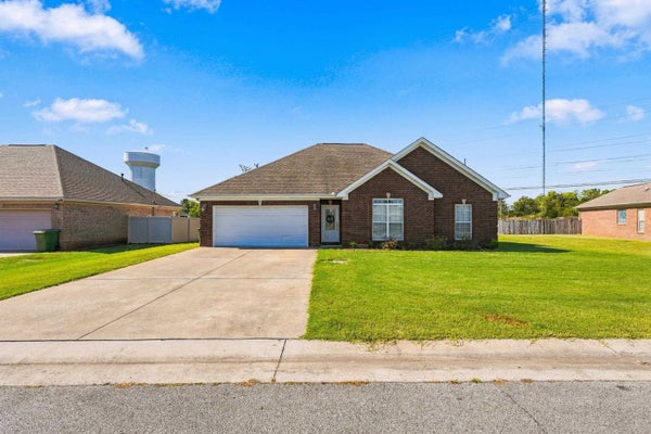 310 MEREDITH DR, MUSCLE SHOALS, AL 35661 - Image ac140b5a21473d73b67ccca6eedc4ea6/3204953689