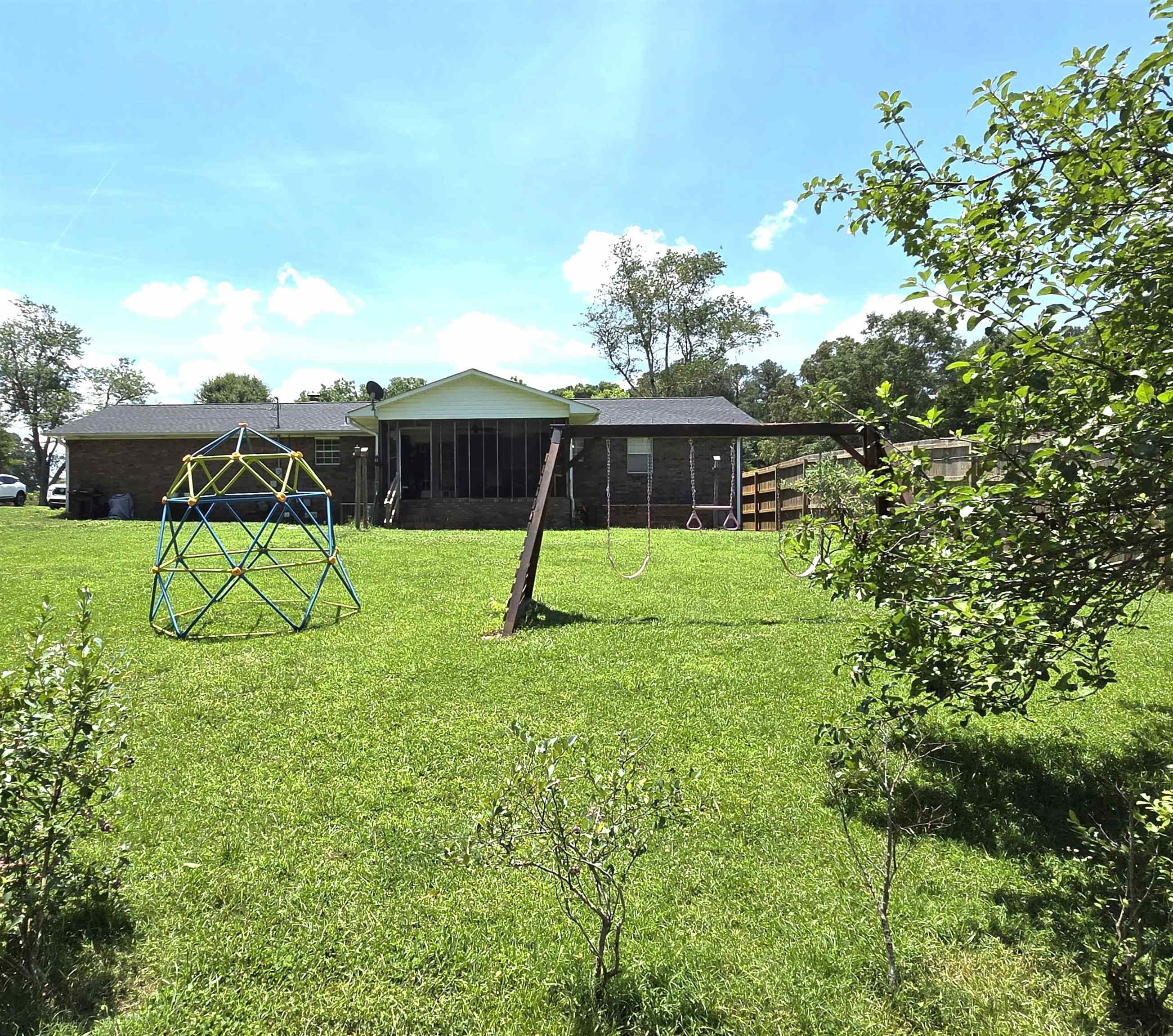 611 Co Rd 1462