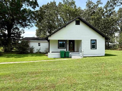 757 Co Rd 1753 Holly Pond AL 