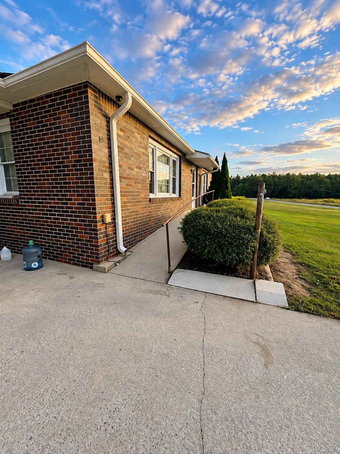 310 Dogwood Trl