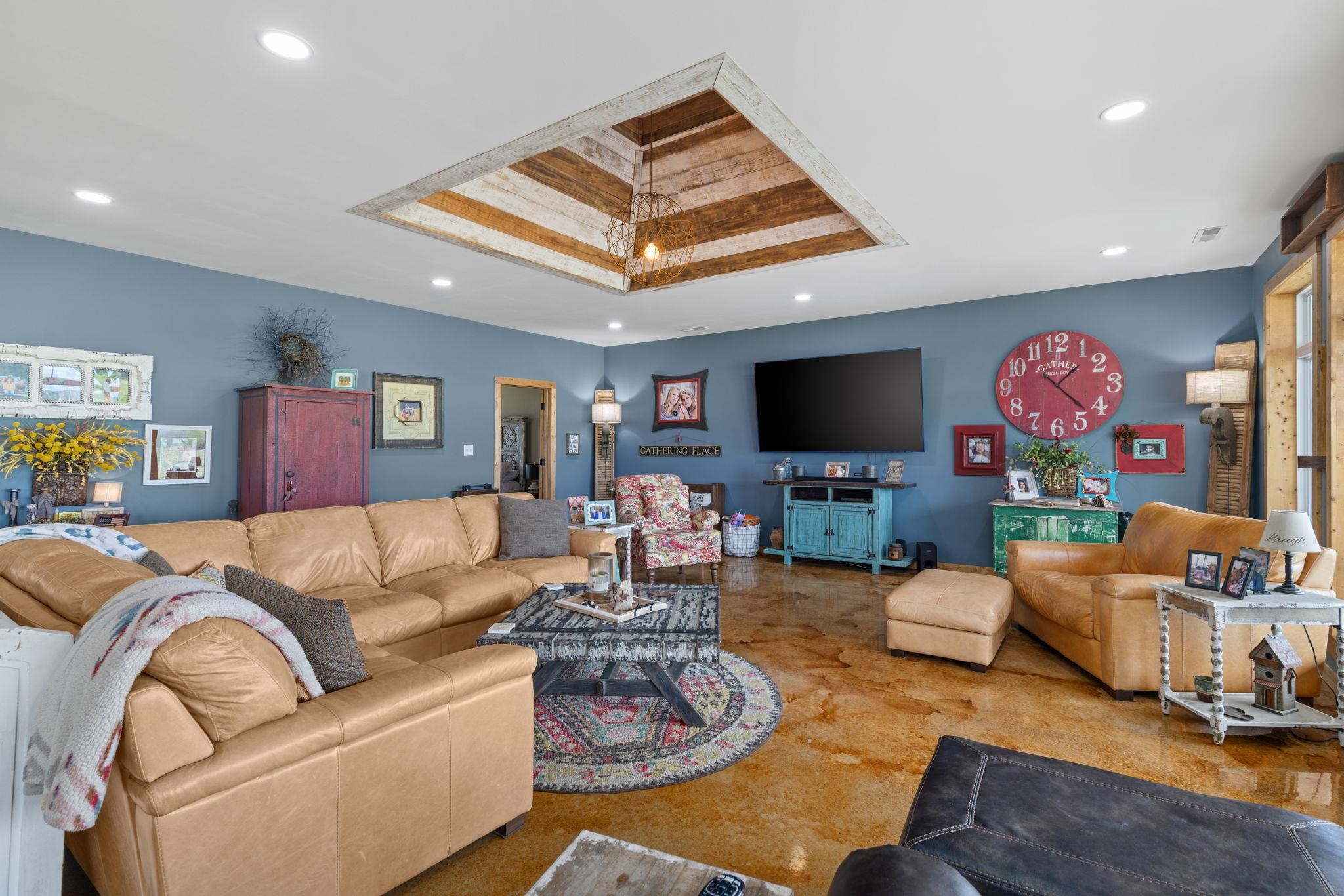 Cherokee, Alabama, 35616, United States, 2 Bedrooms Bedrooms, ,2 BathroomsBathrooms,Residential,Active,2041379