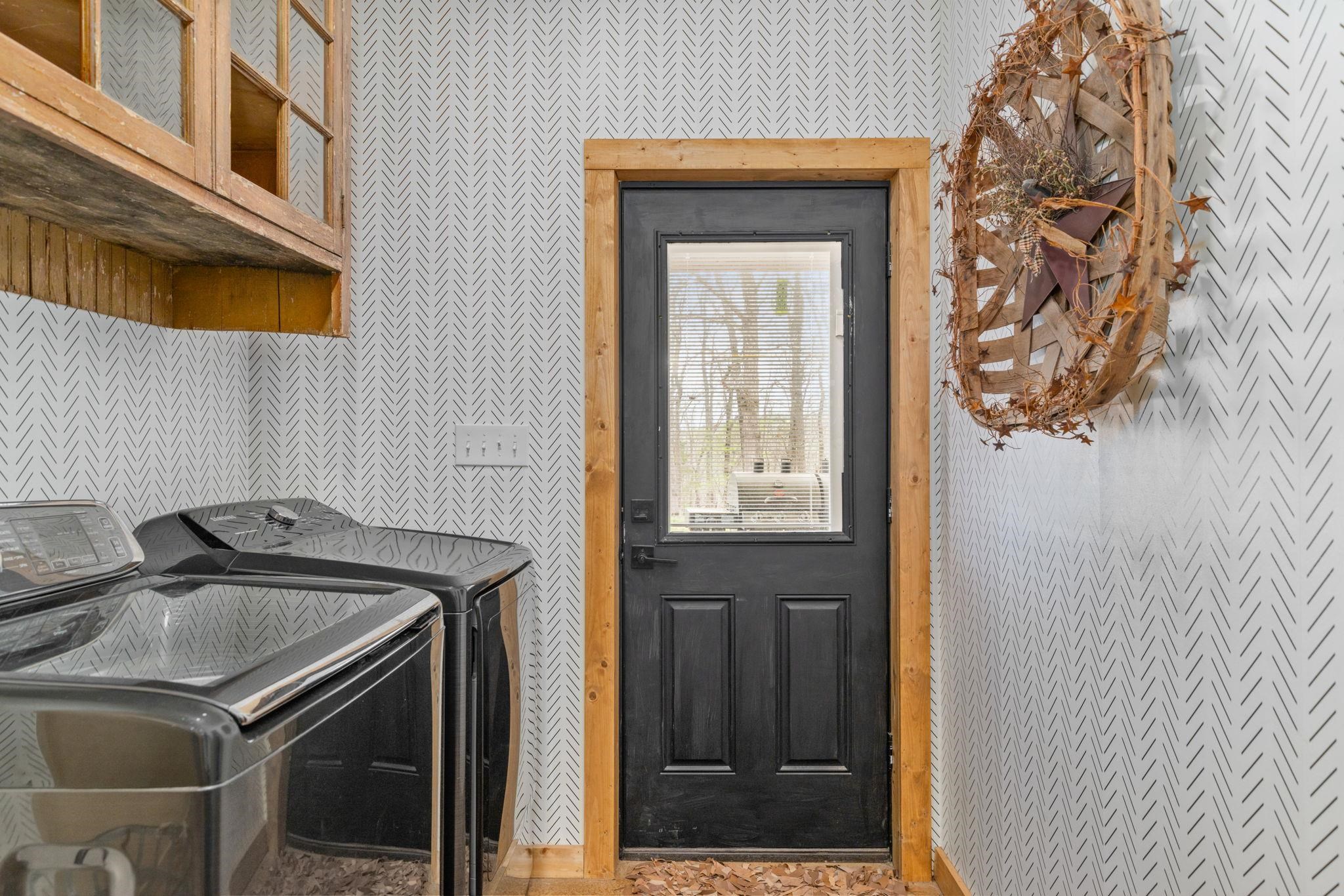 Cherokee, Alabama, 35616, United States, 2 Bedrooms Bedrooms, ,2 BathroomsBathrooms,Residential,Active,2041379