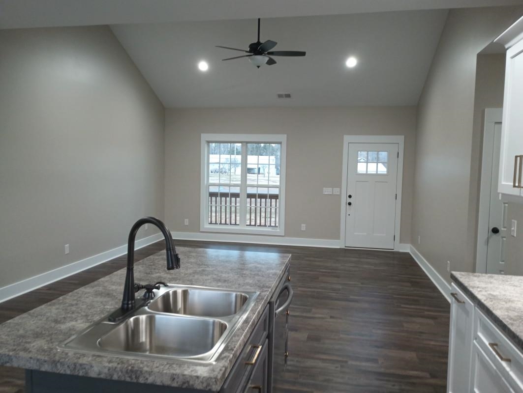 780 Co Rd 599
