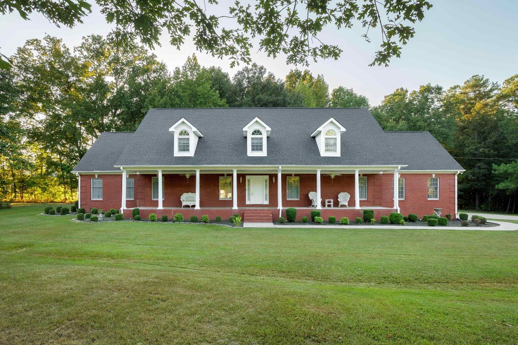 Photo of 2603 Hwy 77, Russellville, AL 35654 (MLS # 531276)