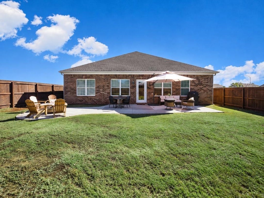 Photo of 12493 Vendue Dr, Madison, AL 35756 (MLS # 531823)