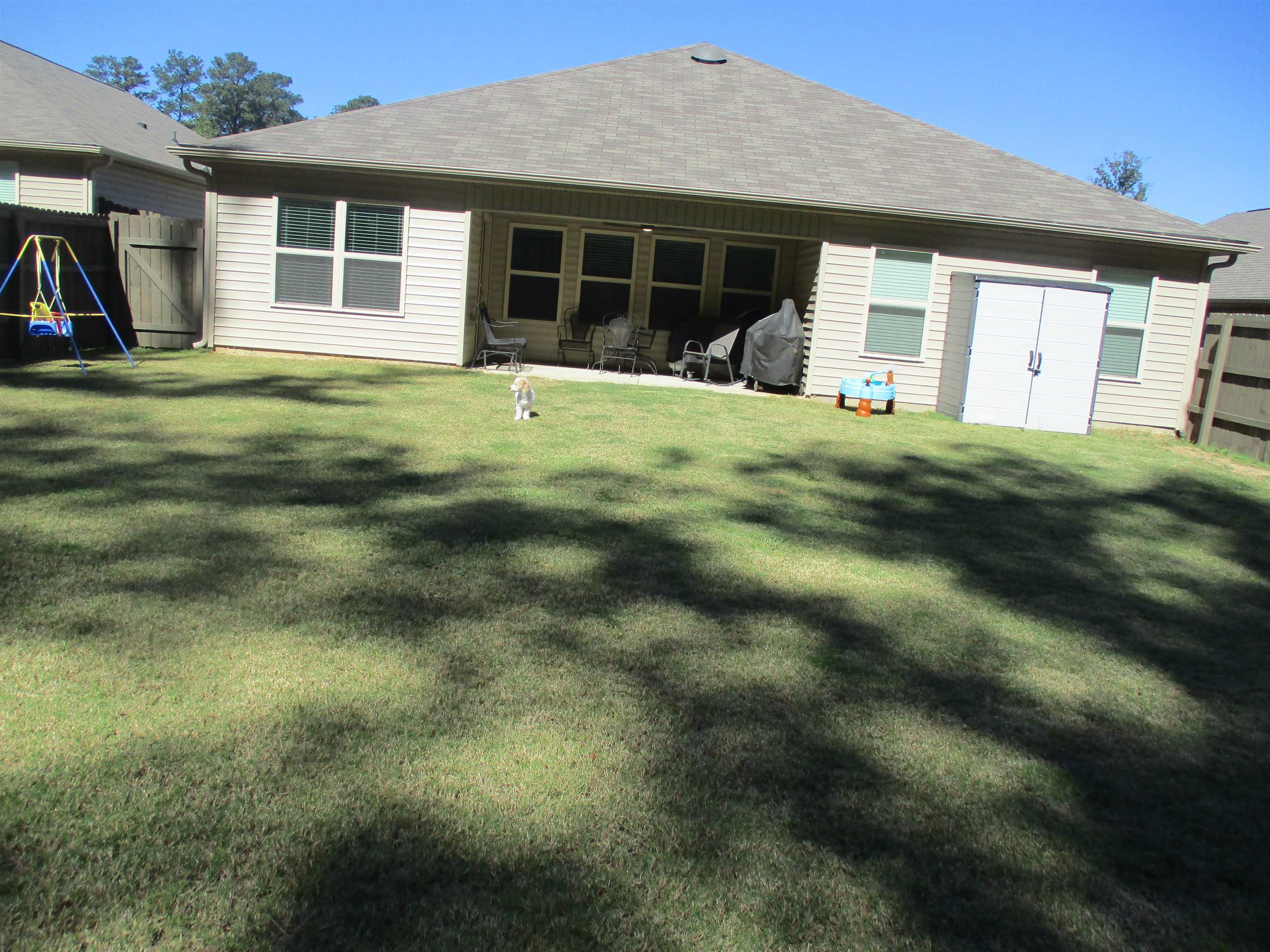246 Ashland Dr SW