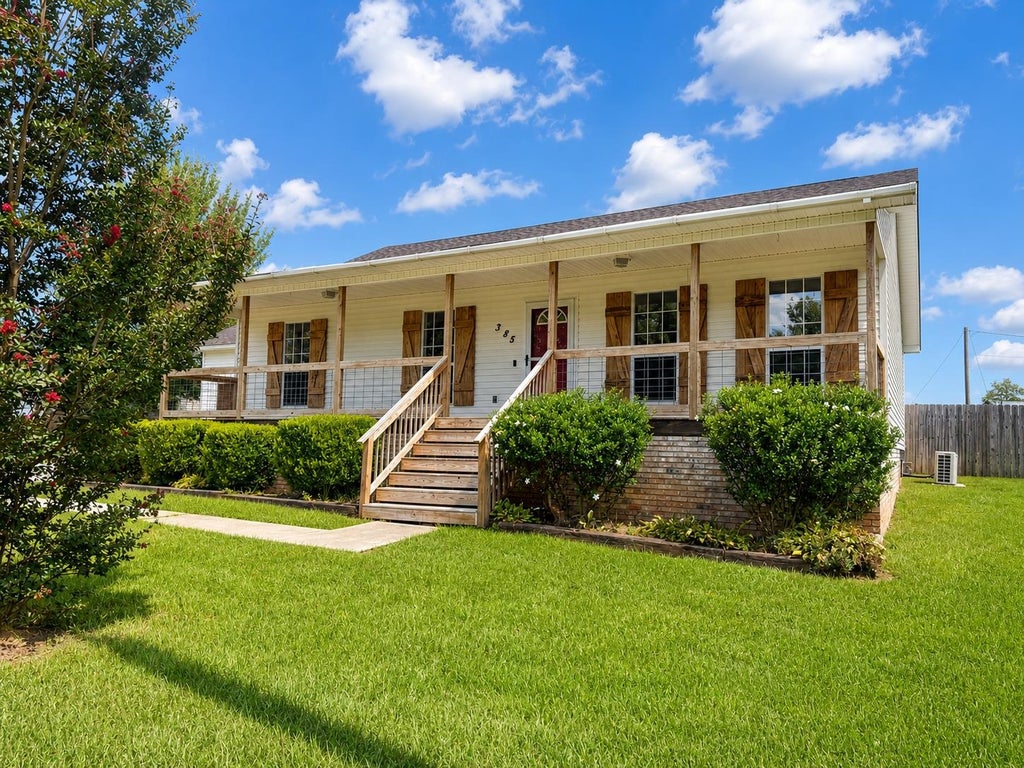 Photo of 385 Co Rd 411, Cullman, AL 35057 (MLS # 531048)