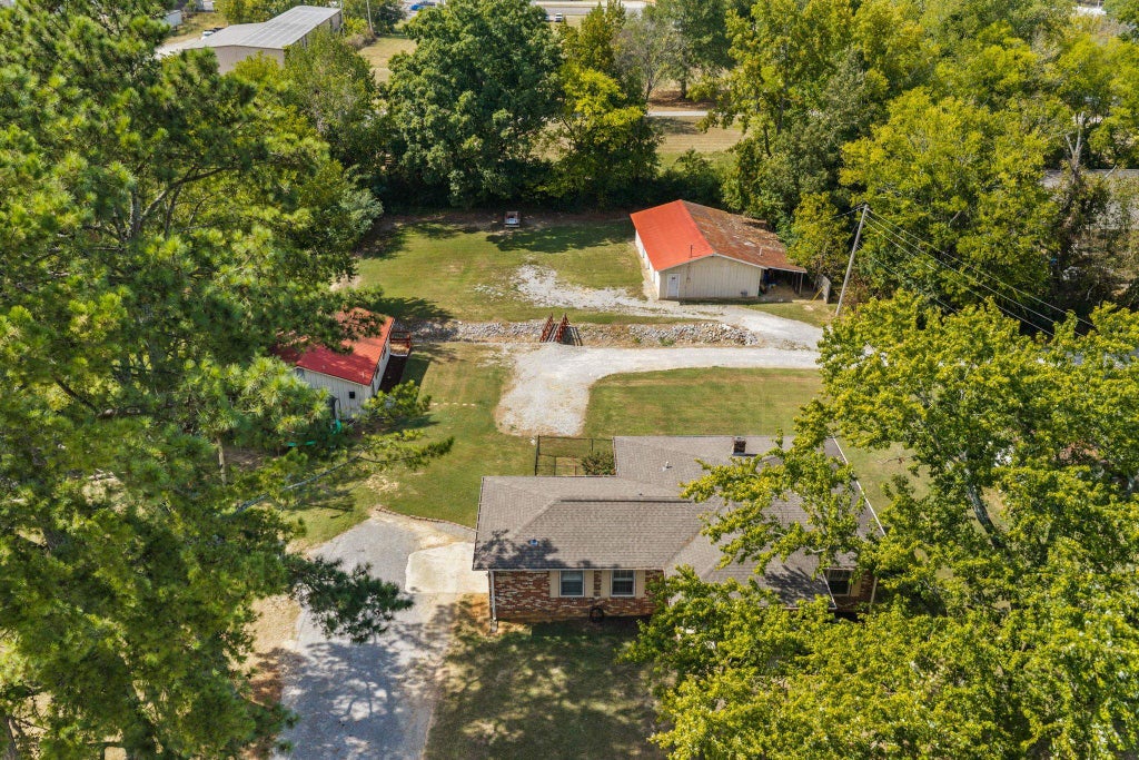 Photo of 131 Taylor Rd, Florence, AL 35633 (MLS # 531594)