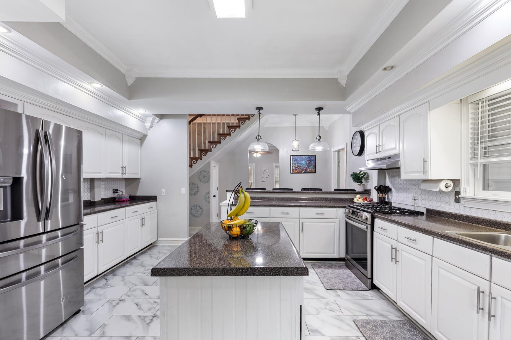 1105 Co Rd 606