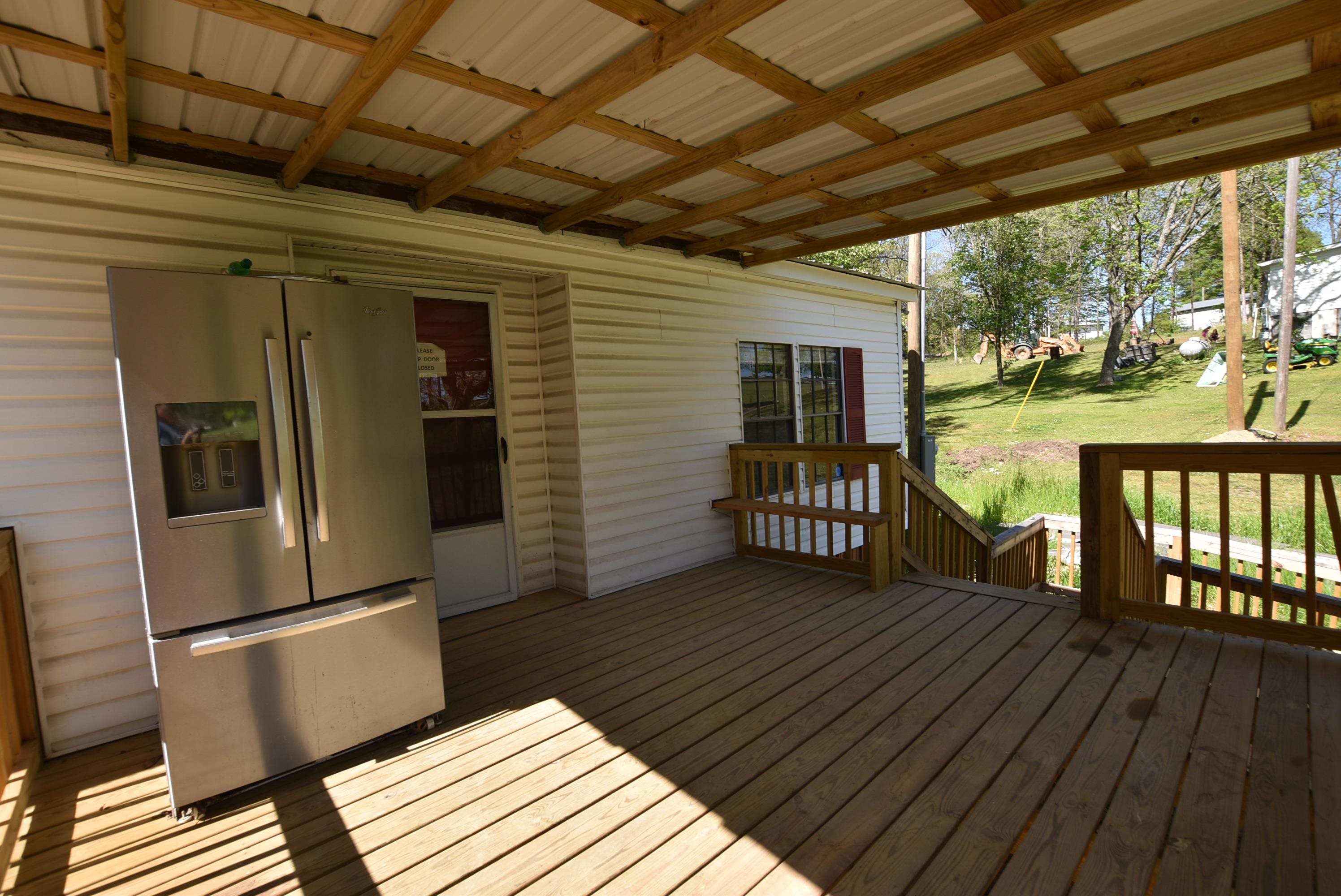 611 Co Rd 1568