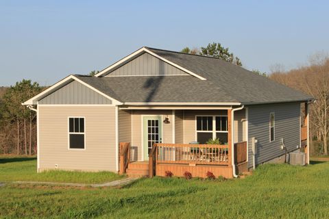 1102 Co Rd 1718 Holly Pond AL 