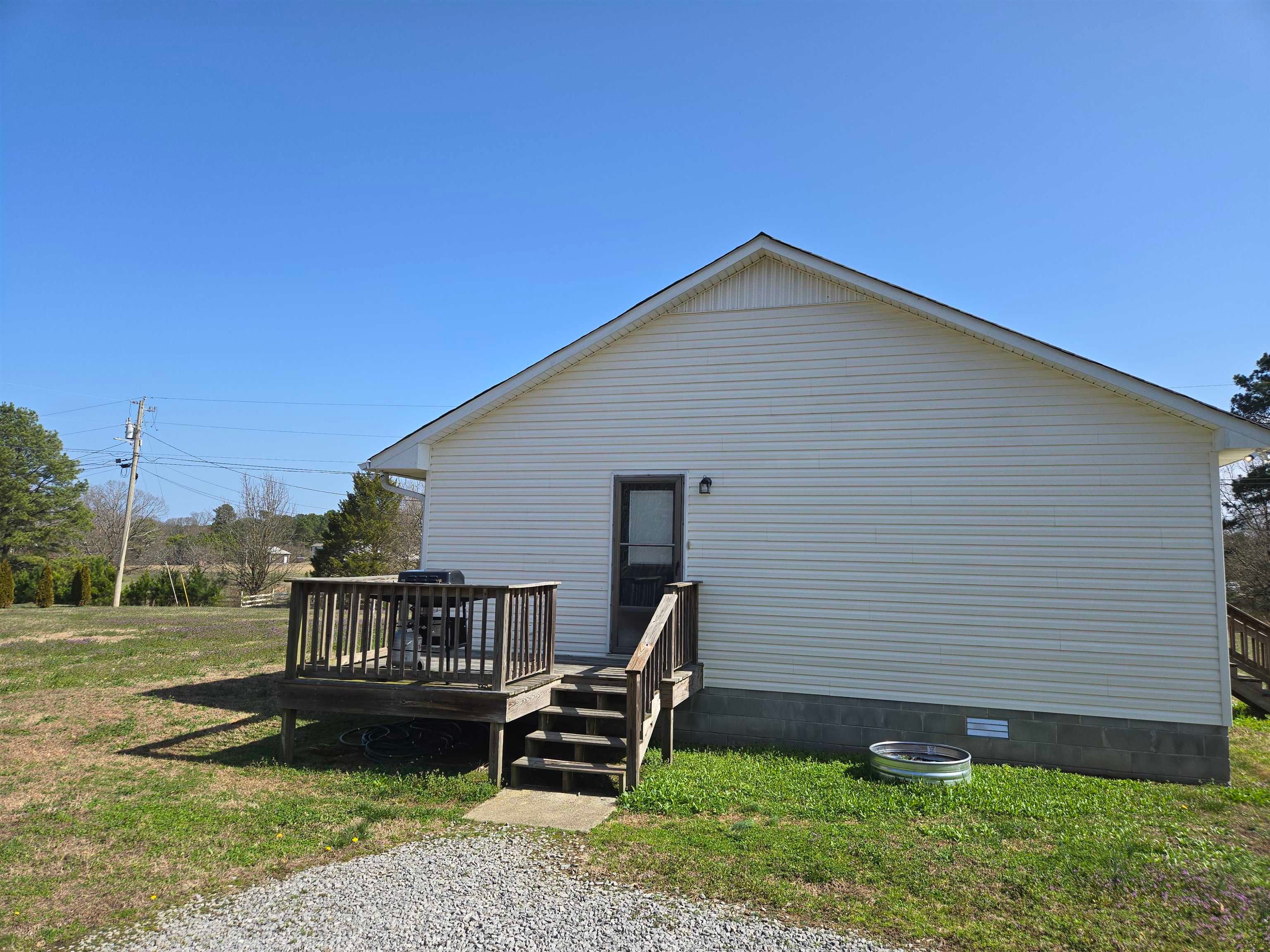 611 Co Rd 1535