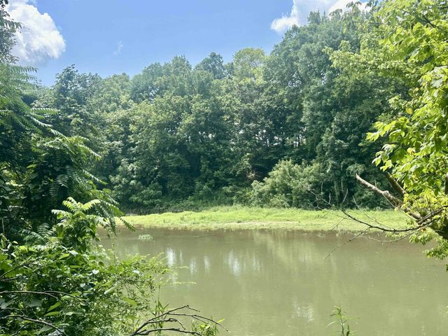 202 Garrett Rd
