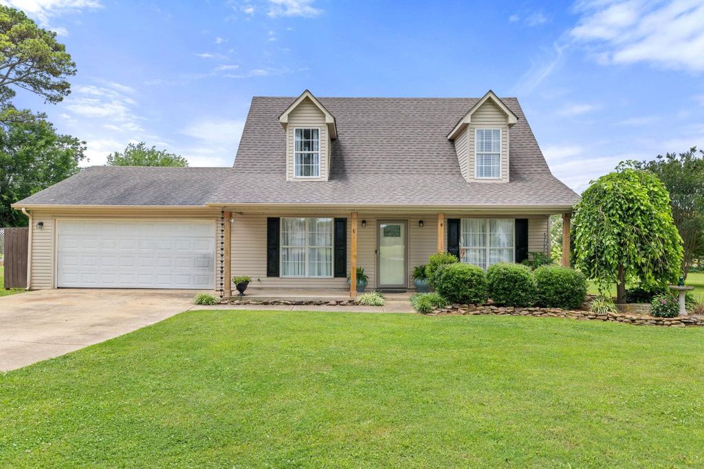 Photo of 5027 Co Rd 89, Lexington, AL 35648 (MLS # 529408)