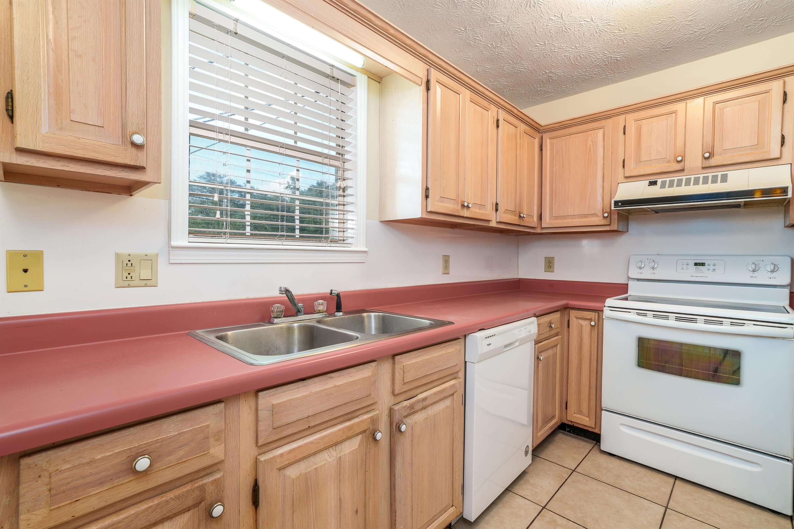 1518 5th Ave SE
