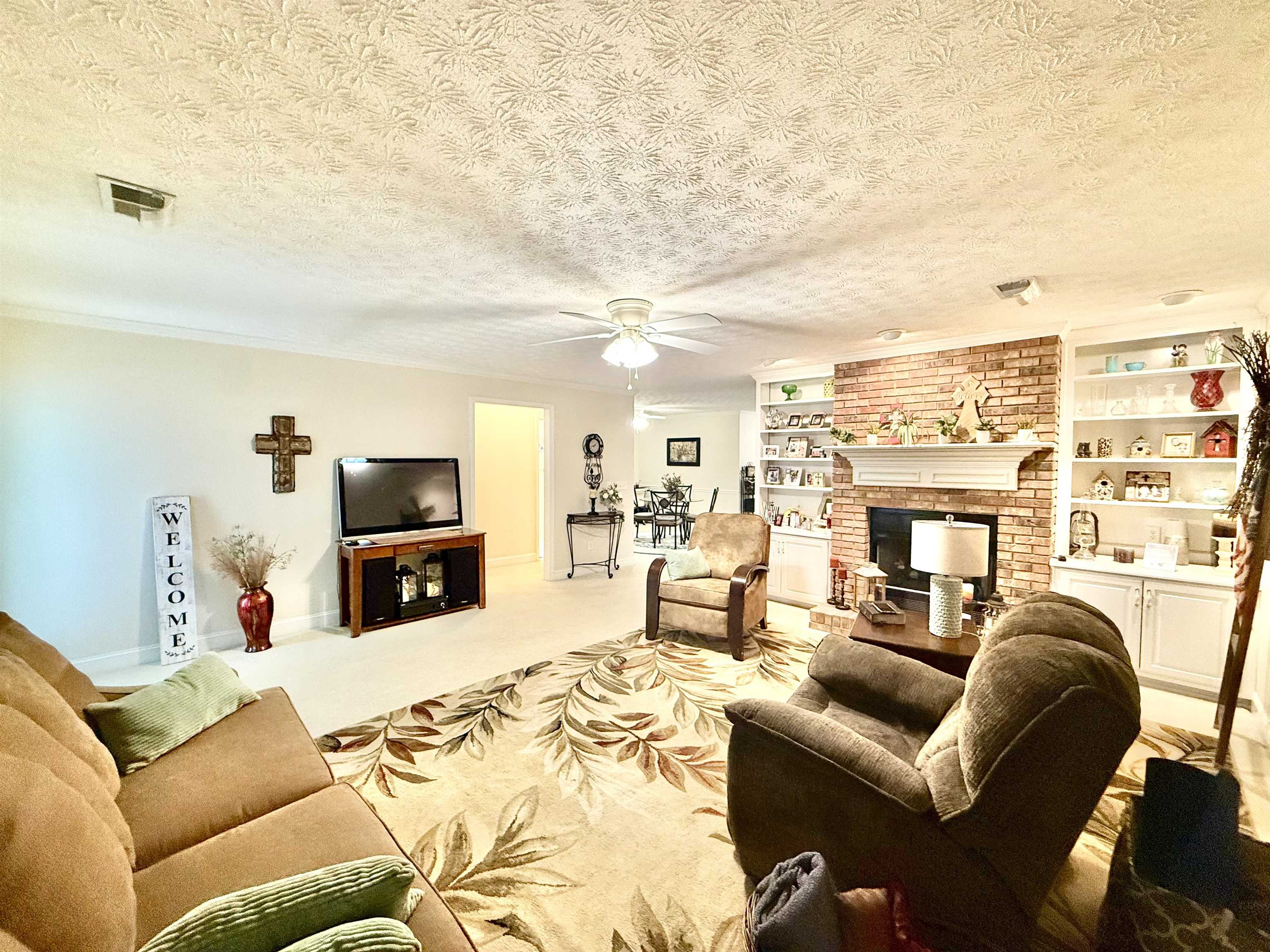 1010 Section Line Rd NE