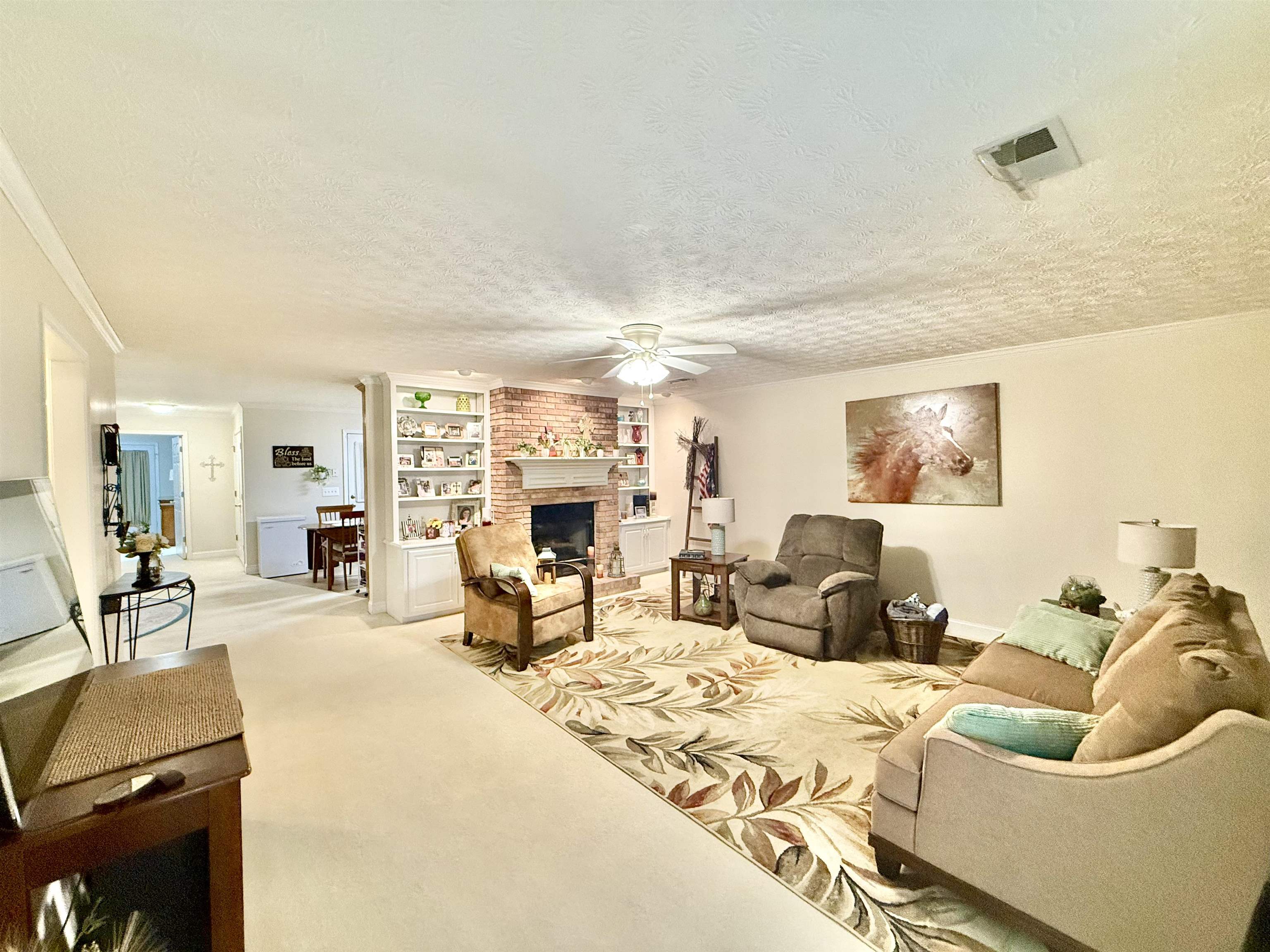 1010 Section Line Rd NE