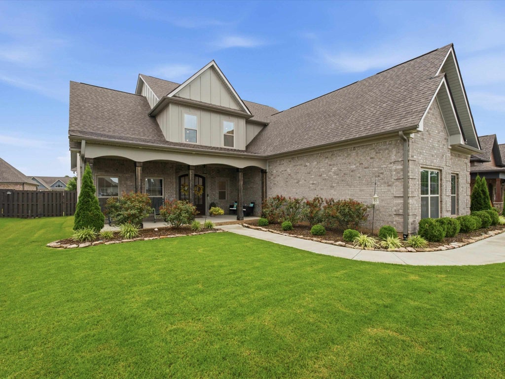 Photo of 16789 Colton Ln, Athens, AL 35613 (MLS # 529661)