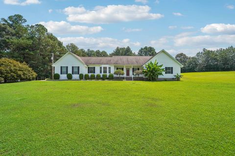 160 Dogwood Ln Holly Pond AL 35083