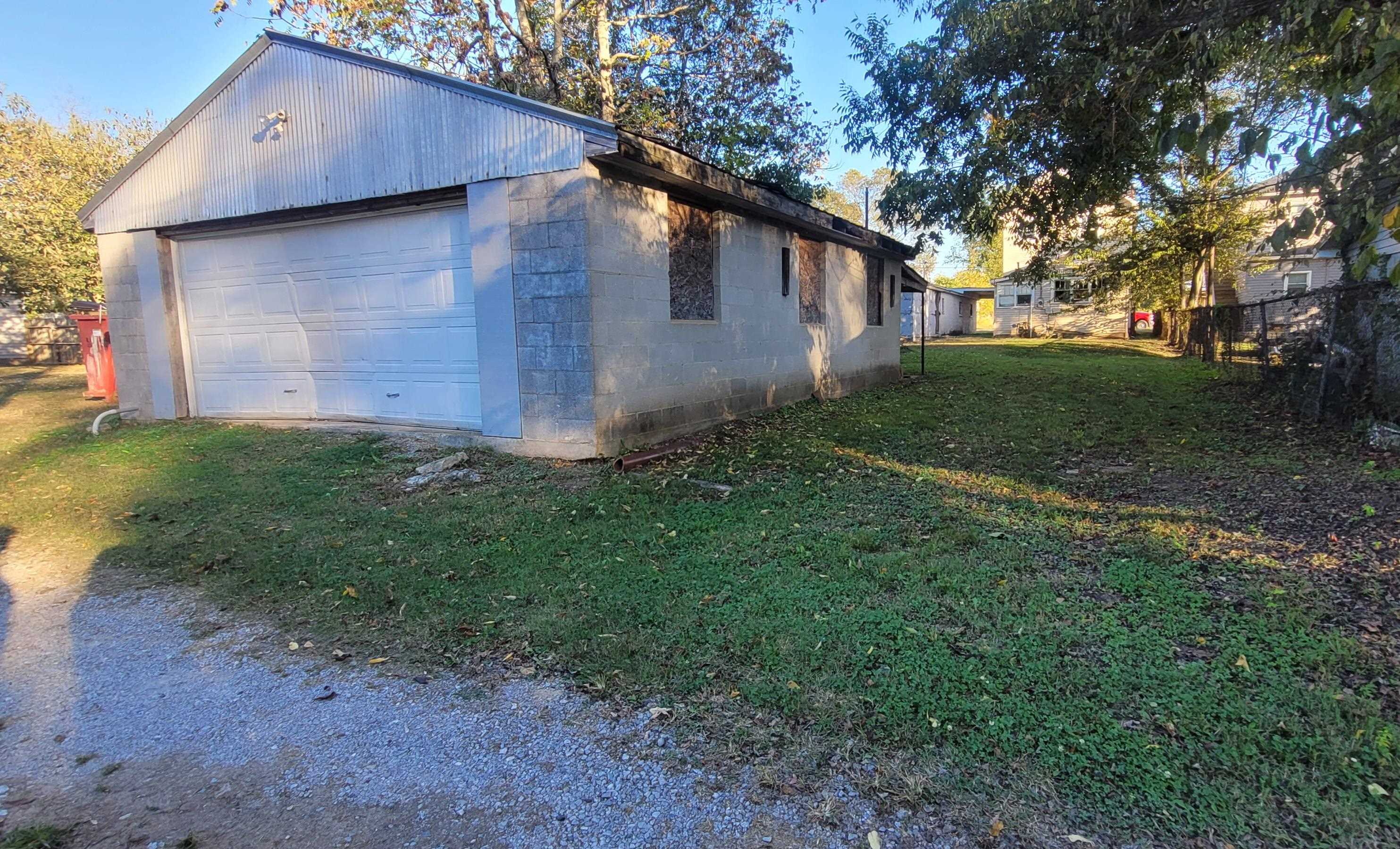 2509 E 15th Ave - Photo 3