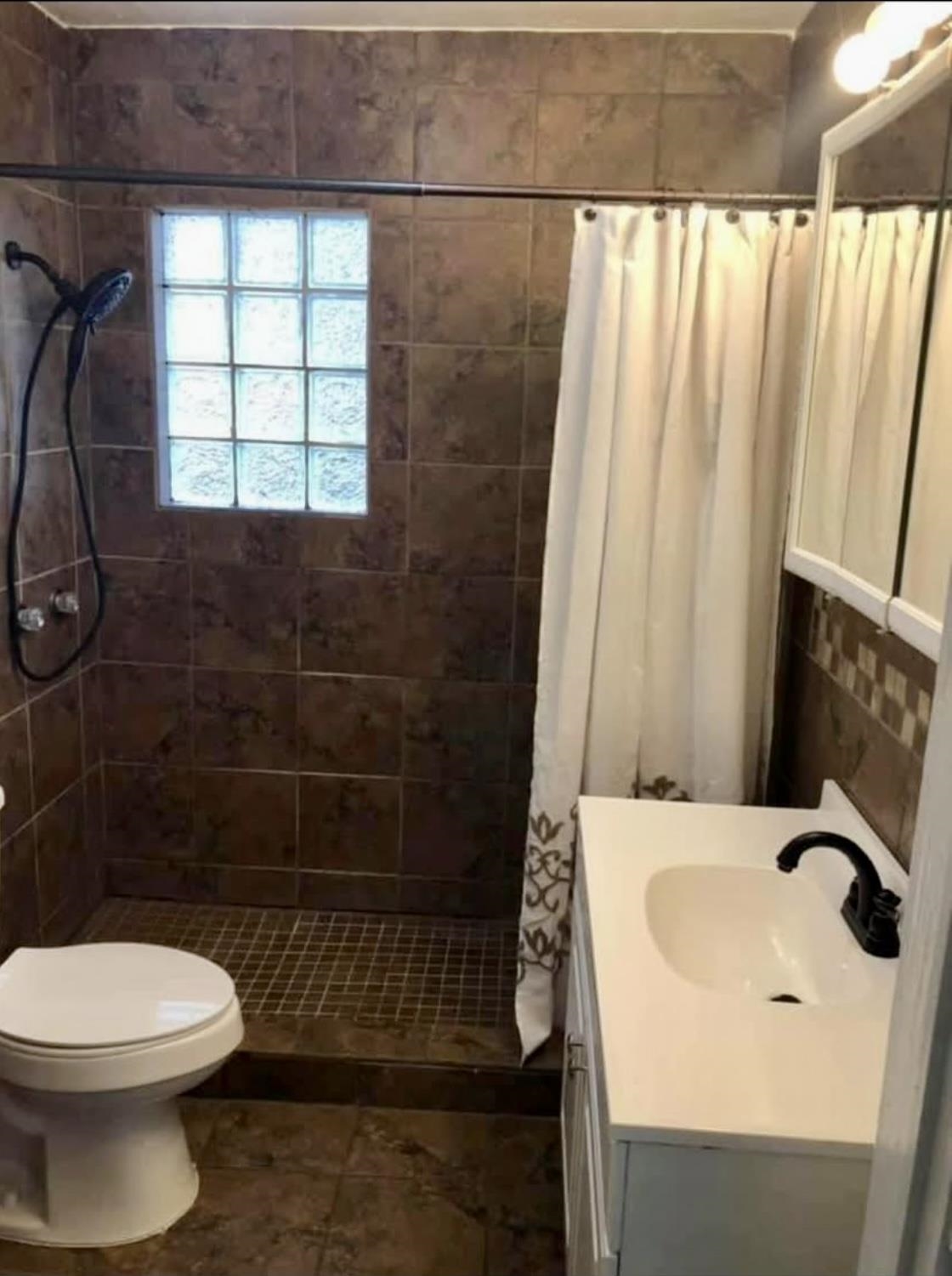 1208 2nd Street 2nd St SW