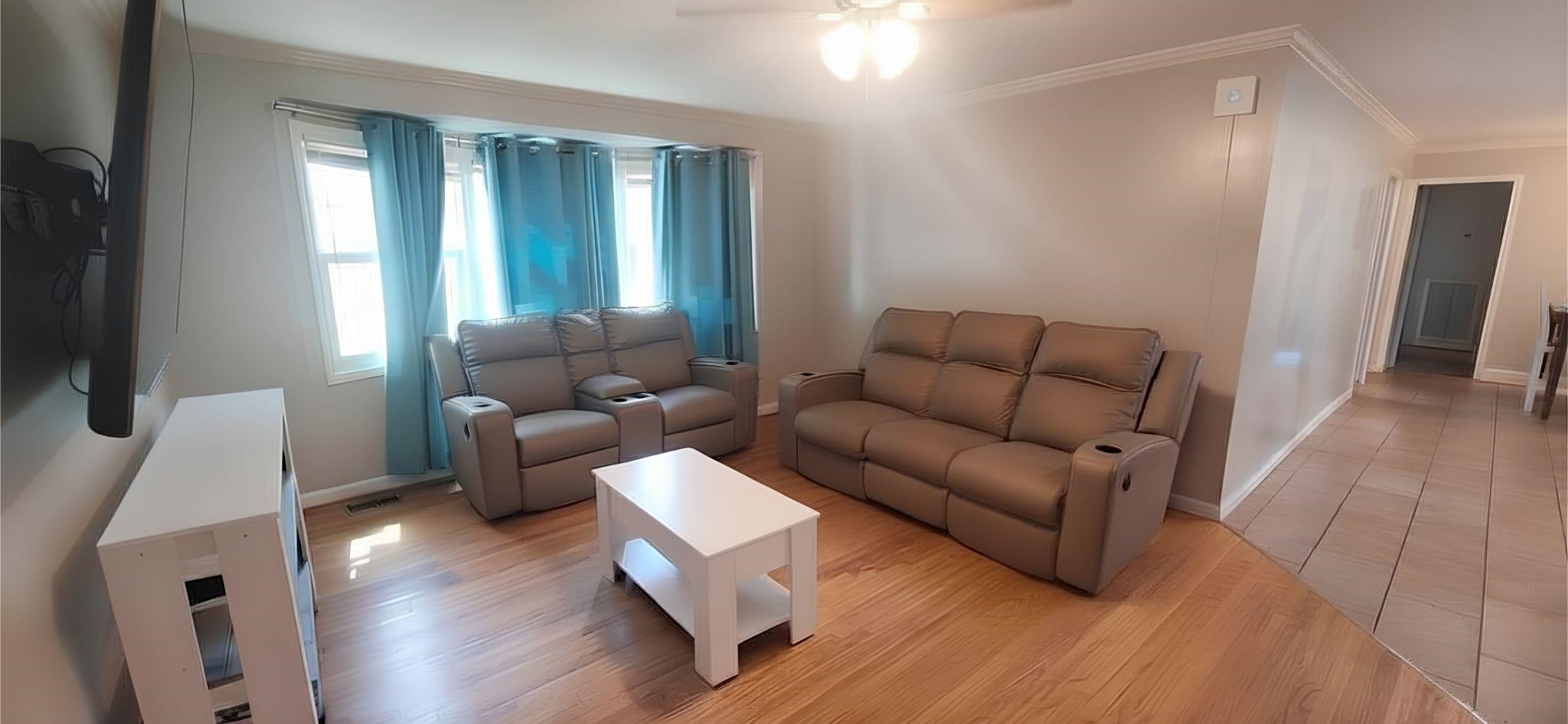 1608 Fords Way - Photo 2